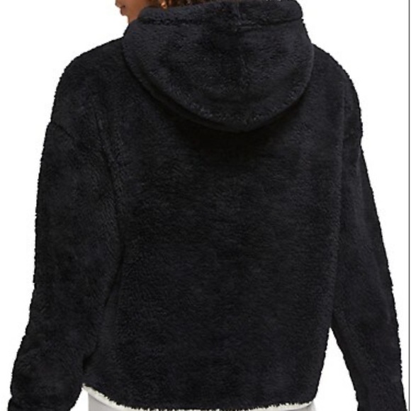 NIKE SPORTSWEAR PLUSH FAUX FUR HOODIE WOMEN SIZE LARGE BLACK - Picture 2 of 12